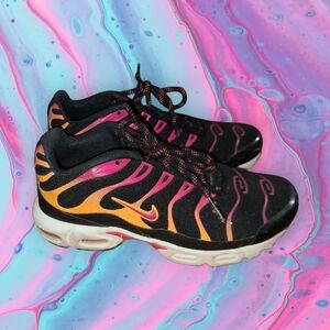 Nike big girls size 3 youth tennis shoes sneakers